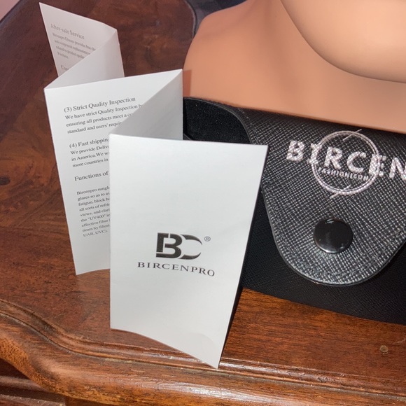 Bircen Mens polarized Carbon Fiber Sunglasses UV Protection. NWOT - Picture 4 of 4